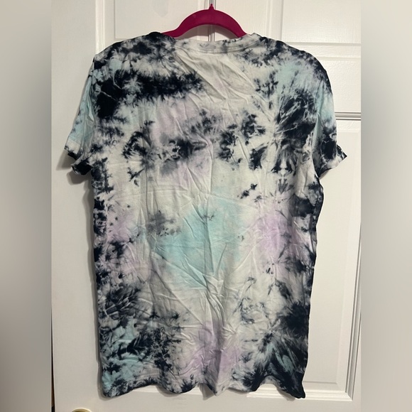 PINK T-Shirt - Picture 2 of 3